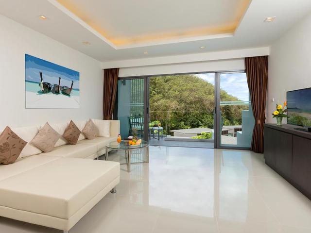 фото отеля Patong Bay Hill Resort & Spa изображение №33
