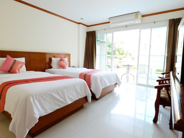 фото отеля Phu View Talay Resort изображение №13