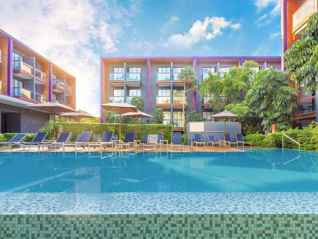 фото отеля Holiday Inn Express Phuket Patong Beach Central изображение №1