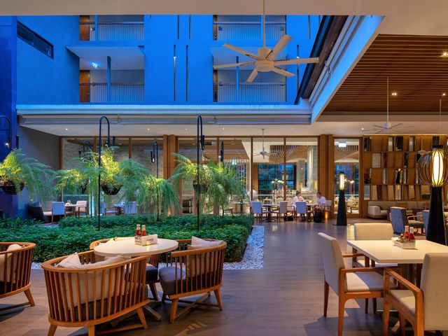 фото отеля Holiday Inn Express Phuket Patong Beach Central изображение №29