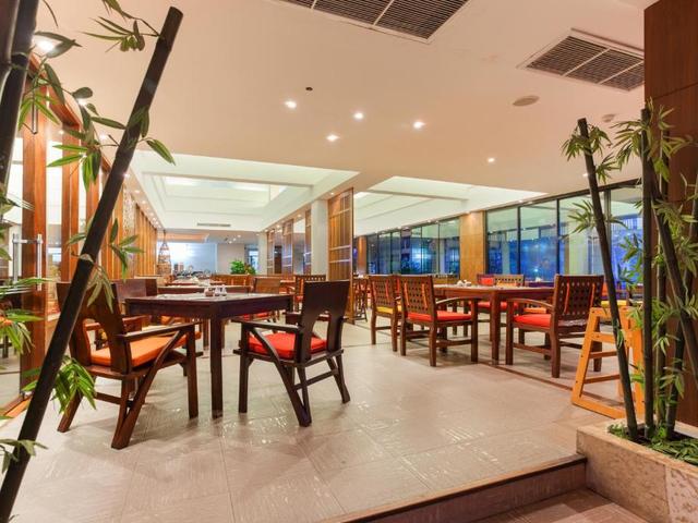 фото Alpina Phuket Nalina Resort & Spa изображение №34