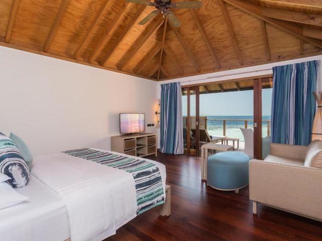 фотографии отеля Vilamendhoo Island Resort & Spa изображение №43