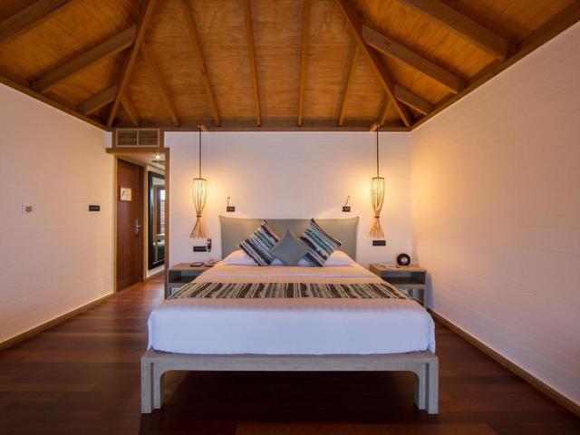 фото отеля Vilamendhoo Island Resort & Spa изображение №41