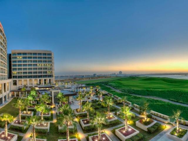 фотографии отеля Crowne Plaza Abu Dhabi - Yas Island  изображение №23