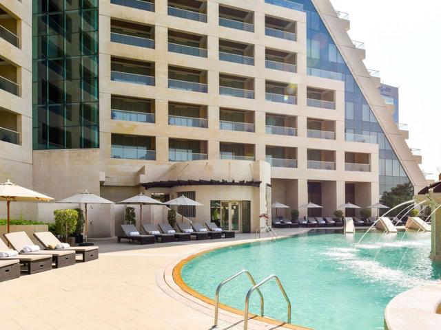 фото отеля Raffles Dubai изображение №1