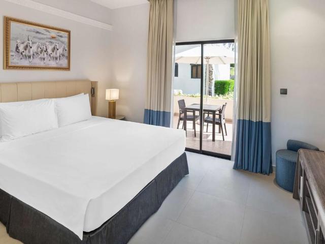 фотографии отеля Radisson Blu Hotel & Resort Al Ain изображение №11