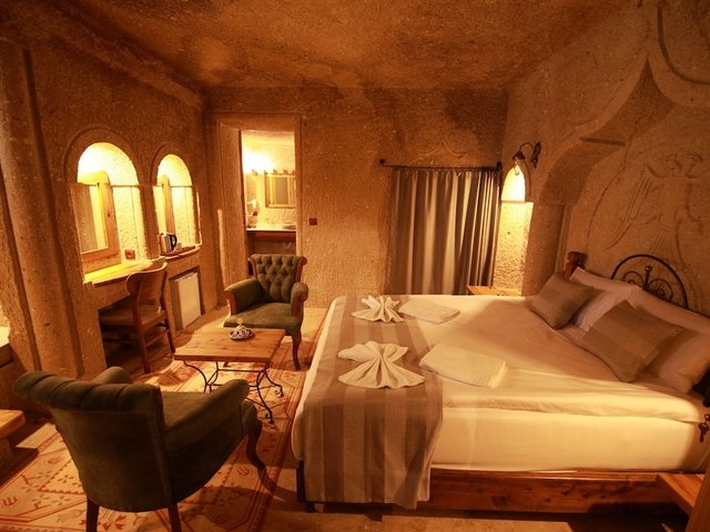 фото отеля Sarnich Cave Suites изображение №5