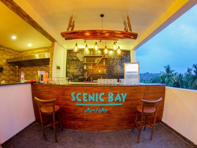 фото отеля Scenic Bay изображение №13