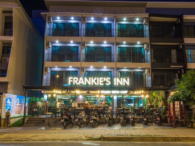 фото отеля Frankie's Inn изображение №37