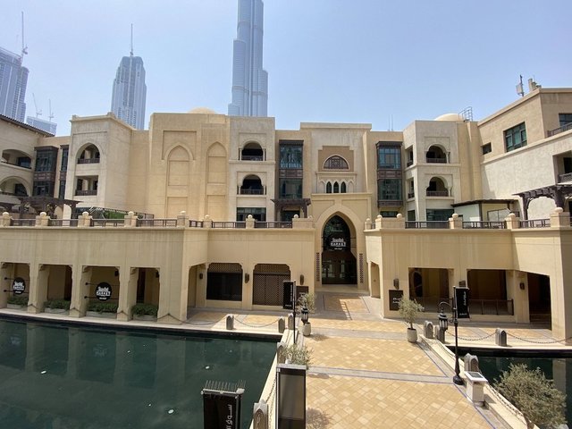 фото отеля Lux BnB 1BD I Souk Al Bahar I Burj Views изображение №1