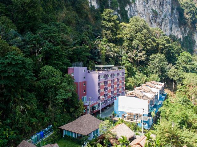 фото отеля Ao Nang Mountain View Hotel изображение №1