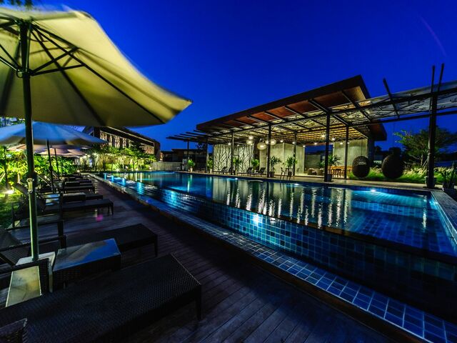 фото отеля Sea Two Pool Villa Resort изображение №21