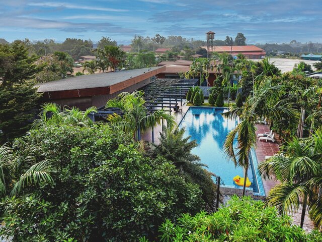 фото отеля Sea Two Pool Villa Resort изображение №1