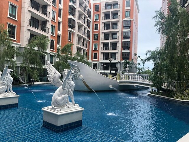 фото отеля Espana Condo Resort Pattaya TLH изображение №1