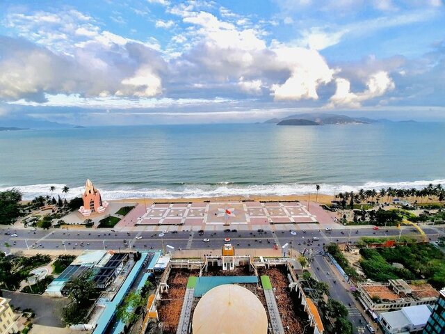 фото отеля The Golden Seaview Panorama изображение №17