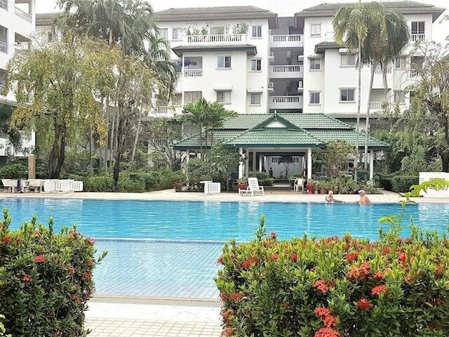фото отеля Baan Suan Lalana Tc Penthouse изображение №1