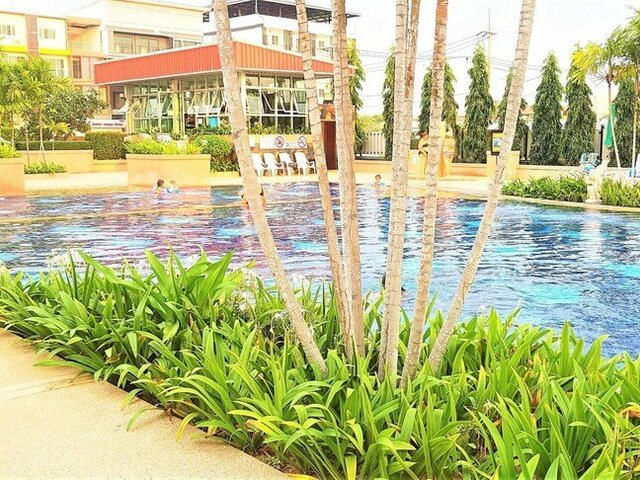 фото отеля Sea View Apartment Jomtien Beach Condominium S2 16th Floor Pattaya изображение №1