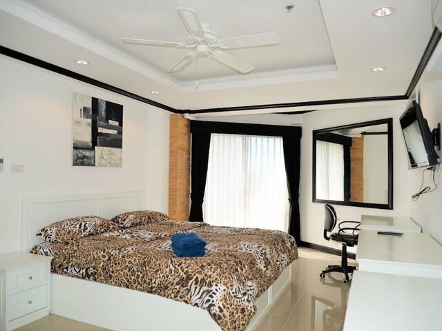 фото 2 Bedroom Corner Apartment Jomtien Beach Condominium Pattaya изображение №14