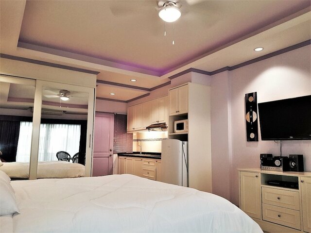 фото Baan Suan Lalana Modern Ground Floor Studio Apartment Pattaya изображение №18