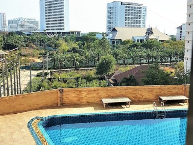 фото Thepthip Mansion Pattaya 5th Floor Studio изображение №10
