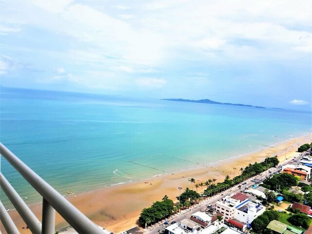 фото View Talay 8 Superb Sea View Studio Apartment Pattaya изображение №2