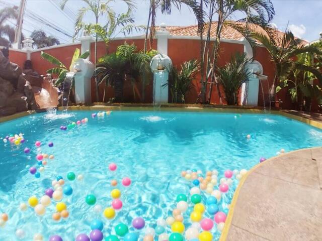 фотографии Goldland Luxury Pool Villa Pattaya - 8 Bedrooms изображение №8