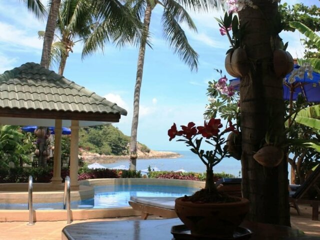 фото отеля Beach Front Villa On Samrong Bay изображение №17