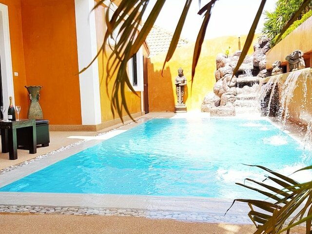 фото отеля Wowland Luxury Pool Villa Pattaya 6 Bedrooms изображение №13