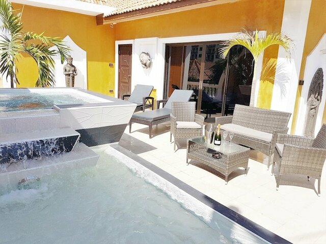 фотографии отеля Wowland Luxury Pool Villa Pattaya 6 Bedrooms изображение №7