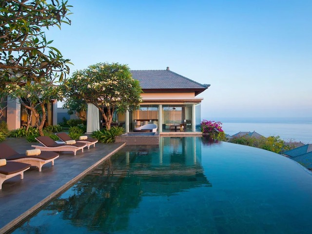 фото отеля Umana Bali, LXR Hotels & Resorts (ex. Jumana Ungasan Bali Resort) изображение №29