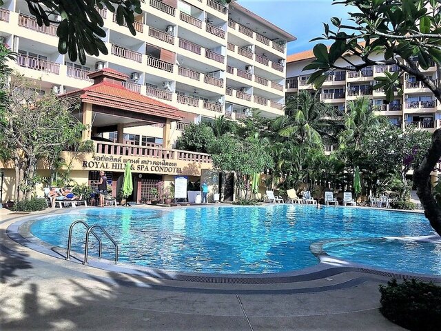 фото Royal Hill Resort Pattaya Corner Condo With Sea Pool Views изображение №10