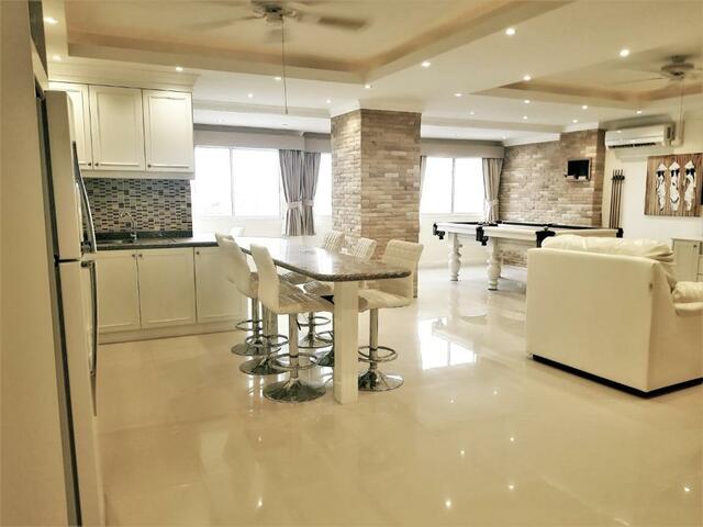 фотографии Large Stylish 2 Bed Apartment With Pool Table In Pattaya изображение №4