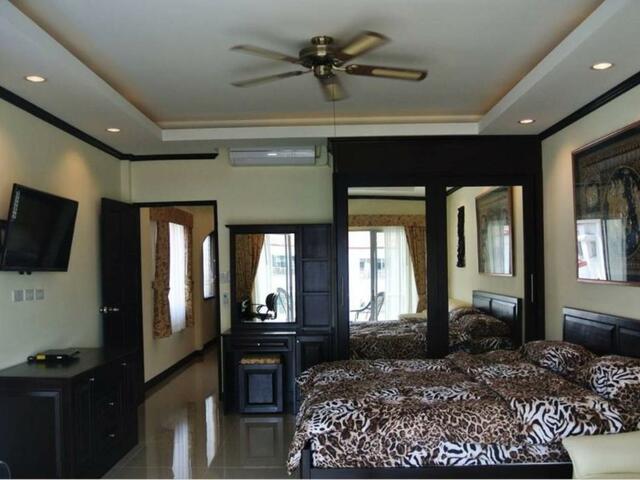 фото отеля Baan Suan Lalana Sa Floor 5 Room 518 изображение №9
