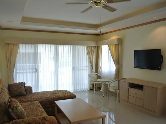 фотографии отеля Baan Suan Lalana Tc Floor 5 Room 522524 изображение №19
