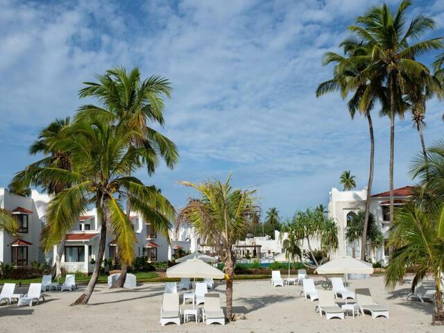 фото LUX Marijani Zanzibar (ex. Marijani Beach Resort & Spa) изображение №6