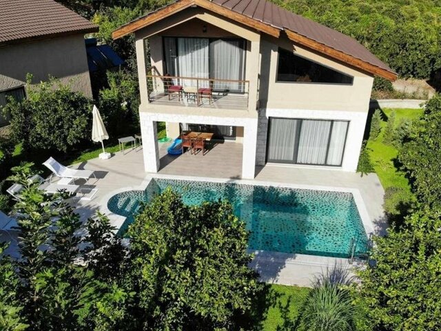 фото отеля Outstanding Villa With Private Pool And Jacuzzi In Fethiye изображение №1