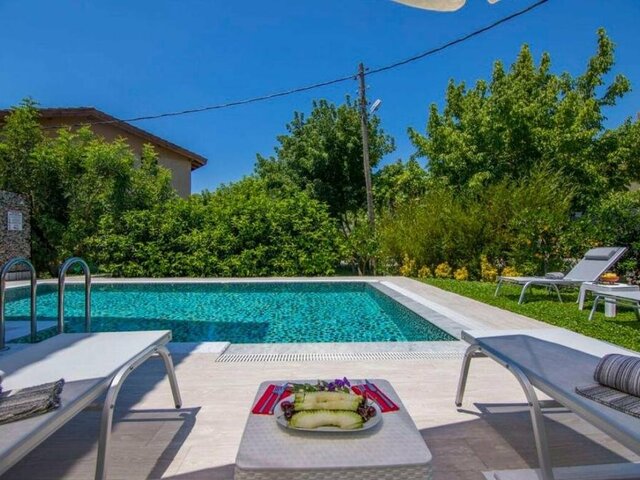 фотографии Outstanding Villa With Private Pool And Jacuzzi In Fethiye изображение №4