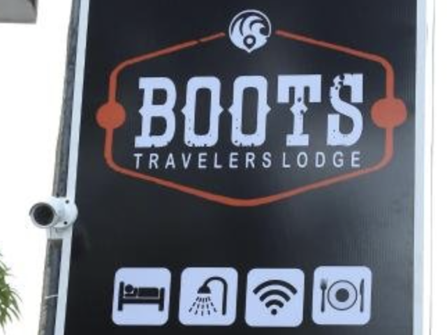 фотографии Boots Travelers Lodge изображение №4
