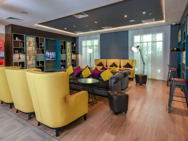 фотографии отеля Premier Inn Dubai Investment Park изображение №27
