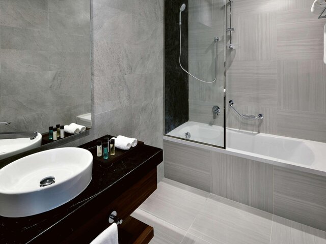 фотографии отеля Movenpick Hotel Apartments Downtown Dubai изображение №43