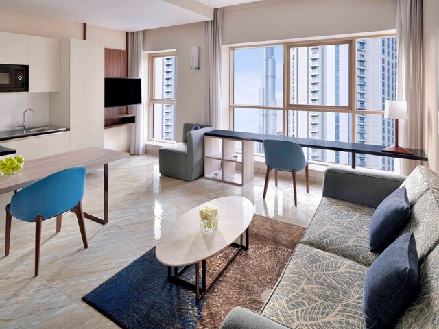 фото Movenpick Hotel Apartments Downtown Dubai изображение №34