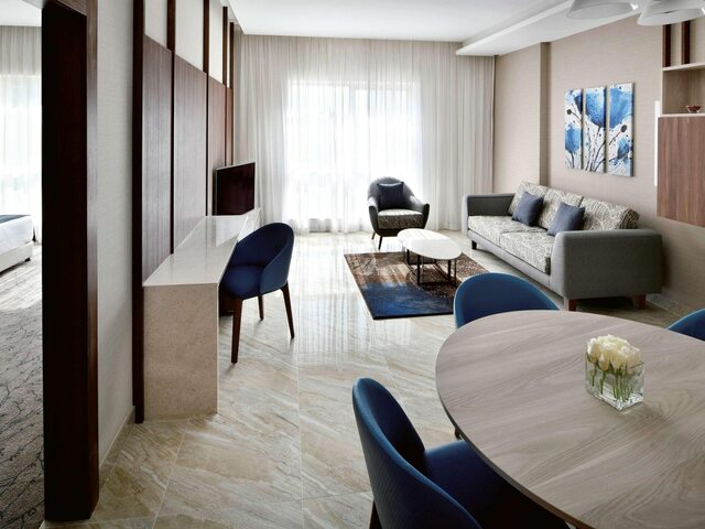 фотографии отеля Movenpick Hotel Apartments Downtown Dubai изображение №3