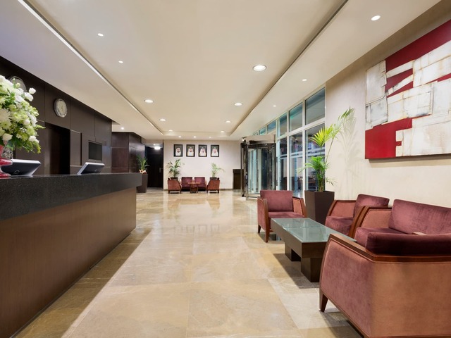 фотографии отеля Ramada by Wyndham Abu Dhabi Downtown (ex. Cristal Salam Hotel) изображение №15