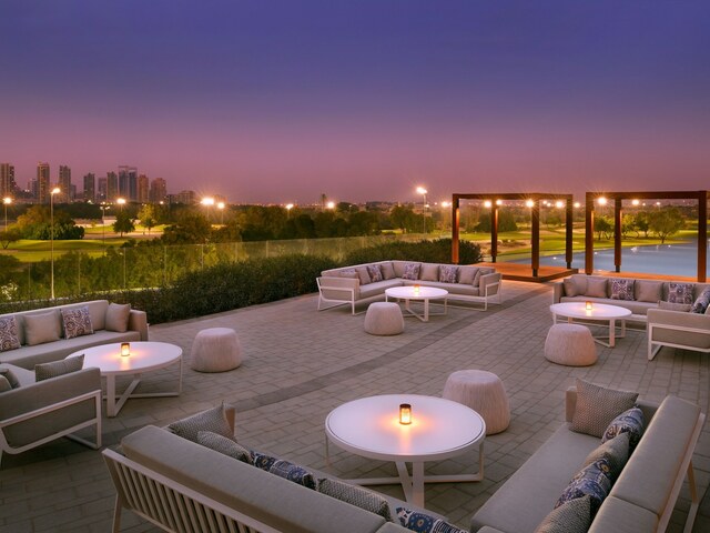 фото отеля Vida Emirates Hills изображение №9