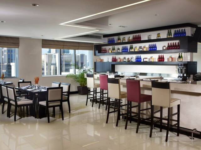 фото отеля Cristal Hotel Abu Dhabi изображение №17