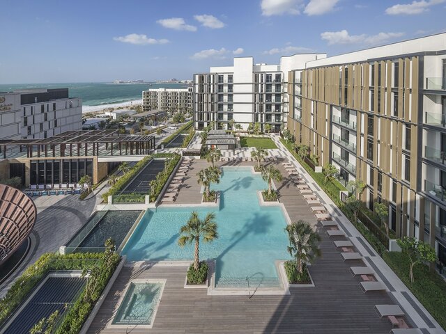 фото отеля The Residences at Caesars Palace Bluewaters Dubai изображение №1