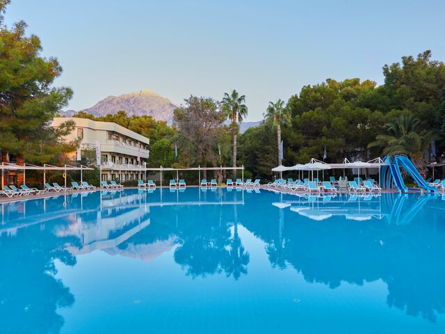 фото отеля FUN&SUN FAMILY Club Saphire (ex. Tac'un Nisa Resort Tekirova; Larissa Club Saphire) изображение №13