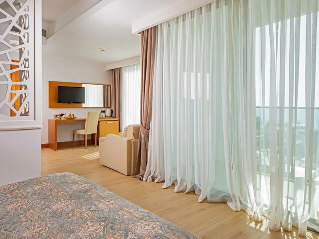 фото отеля FUN&SUN FAMILY Life Belek (ex. Armas Life Belek; Novia Dionis Resort & Spa) изображение №5