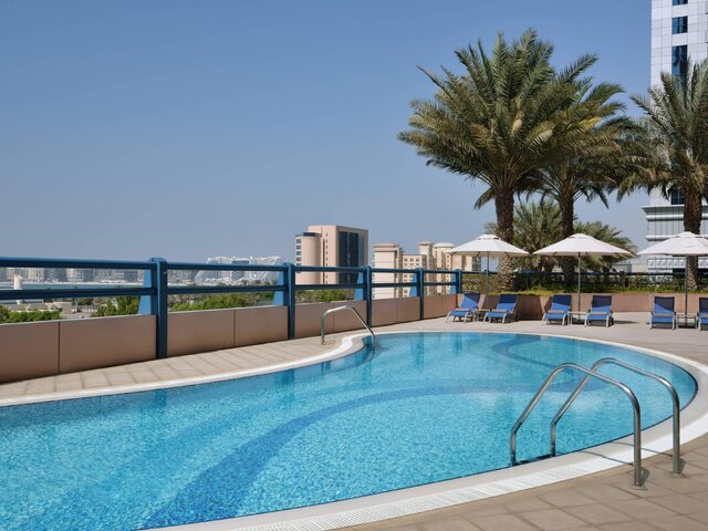фото отеля Dubai Marriott Harbour Hotel & Suites изображение №1