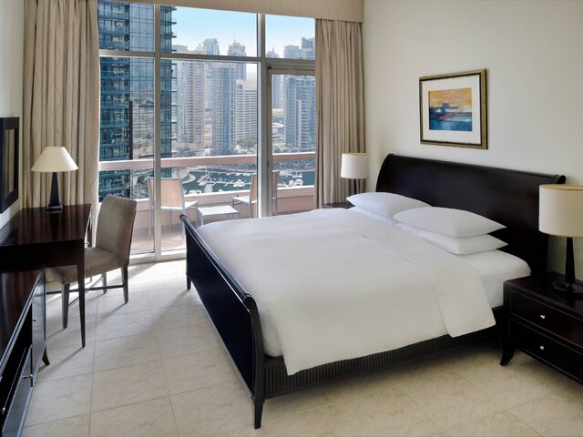 фото отеля Dubai Marriott Harbour Hotel & Suites изображение №5